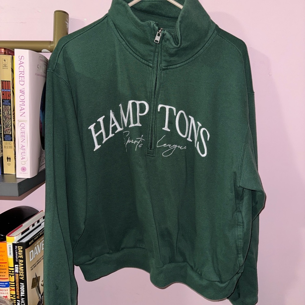 Hollister pullover